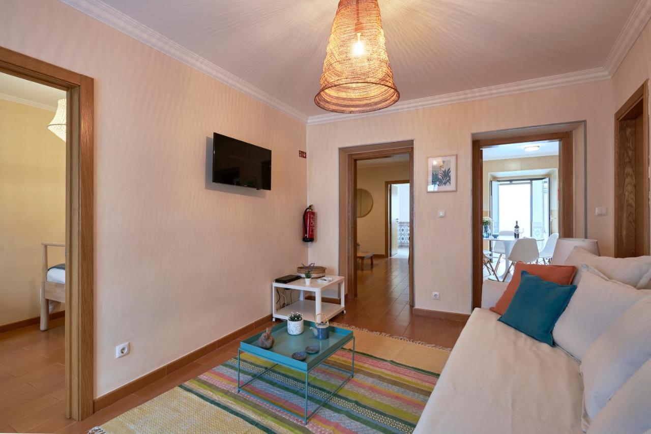 Spacious And Renovated Apartment With Amazing Patio, By Timecooler Lisboa Exterior foto